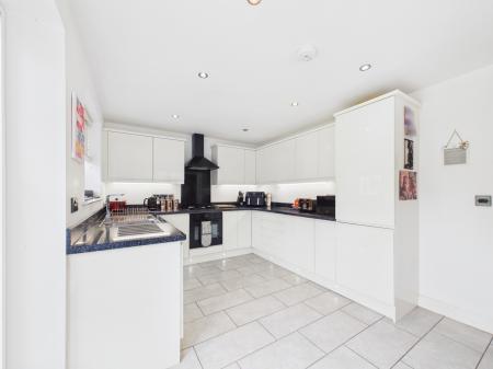 3 bedroom Semi-detached house for sale in St Marys Mews, Barwell, LE9