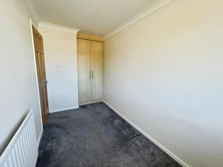 2 bedroom Semi-detached house to let in Stirling Avenue, Hinckley, LE10