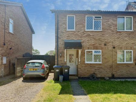 Stirling Avenue, Hinckley, LE10