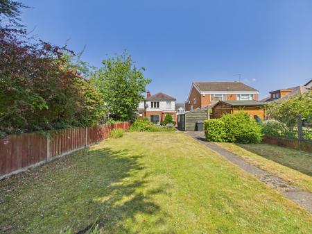 3 bedroom Detached house for sale in Trinity Vicarage Road, Hinckley, LE10