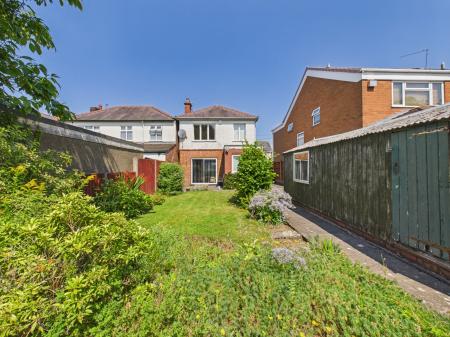 3 bedroom Detached house for sale in Trinity Vicarage Road, Hinckley, LE10