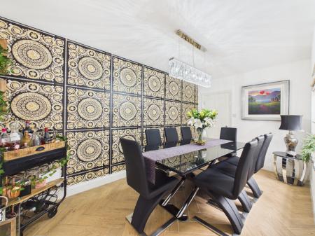 5 bedroom Detached house for sale in Desford Lane, Peckleton, LE9