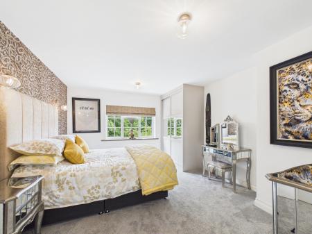 5 bedroom Detached house for sale in Desford Lane, Peckleton, LE9
