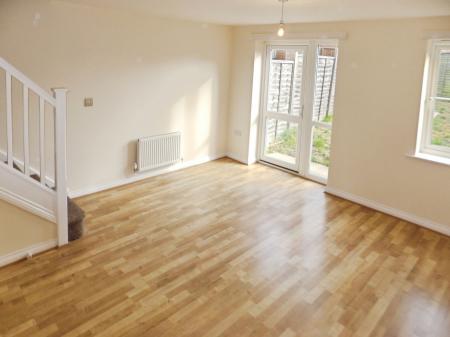 2 bedroom Terraced House to let in Whitebeam Way, Nuneaton, CV10