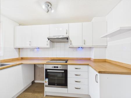 2 bedroom Terraced House for sale in Ashleigh Drive, Nuneaton, CV11