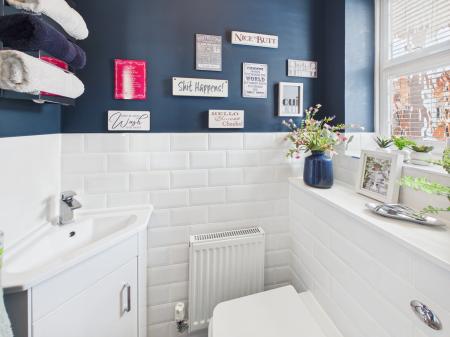 3 bedroom Semi-detached house for sale in Dartington Way, Nuneaton, CV11