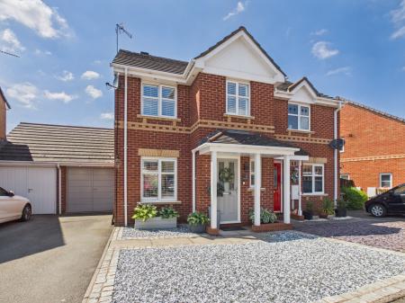 Dartington Way, Nuneaton, CV11