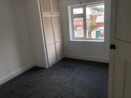 4 bedroom Semi-detached house to let in Lutterworth Road, Burbage, LE10
