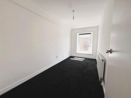 2 bedroom Flat to let in Hargreaves Street, Burnley, BB11