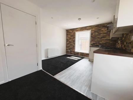 2 bedroom Flat to let in Hargreaves Street, Burnley, BB11