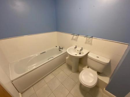 2 bedroom Flat to let in Richmond Gate, Hinckley, LE10