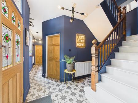 4 bedroom Semi-detached house for sale in Mount Road, Hinckley, LE10