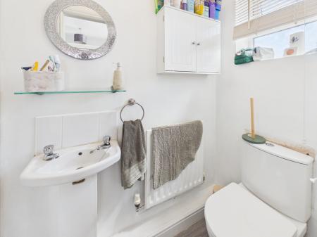 3 bedroom Detached bungalow for sale in Woodgate Road, Burbage, LE10