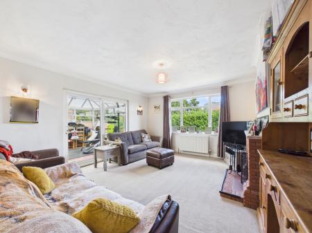 3 bedroom Detached bungalow for sale in Woodgate Road, Burbage, LE10