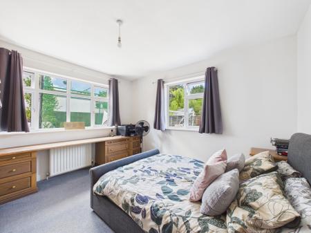 3 bedroom Detached bungalow for sale in Woodgate Road, Burbage, LE10