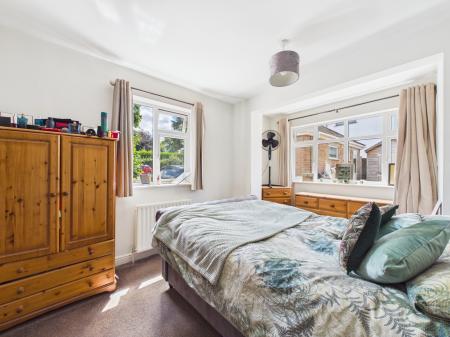 3 bedroom Detached bungalow for sale in Woodgate Road, Burbage, LE10