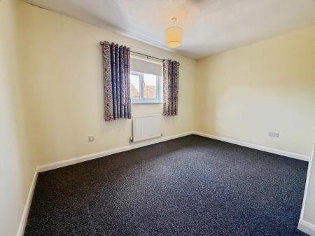 2 bedroom Semi-detached house to let in Sterling Way, Nuneaton, CV11