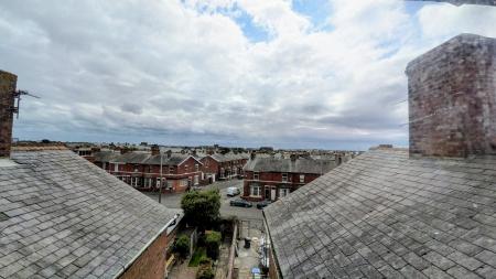 1 bedroom Flat to let in 95 Bold Street, Fenny Drayton, FY7