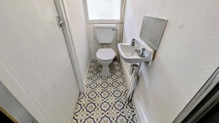1 bedroom Flat to let in 95 Bold Street, Fenny Drayton, FY7