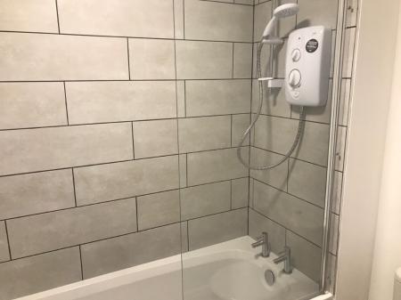 2 bedroom Flat to let in Upper Bond Street, Hinckley, LE10