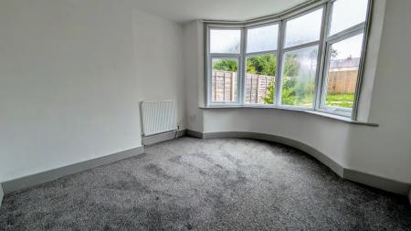 1 bedroom Flat to let in Holmfield Road, Bispham, Blackpool, Fenny Drayton, FY2
