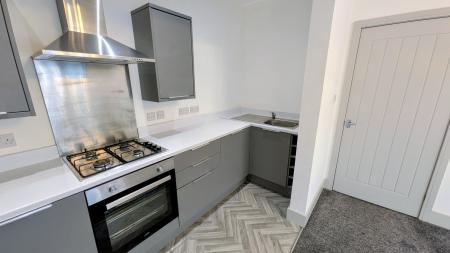 1 bedroom Flat to let in Holmfield Road, Bispham, Blackpool, Fenny Drayton, FY2