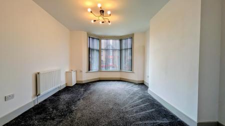 1 bedroom Flat to let in Holmfield Road, Bispham, Blackpool, Fenny Drayton, FY2
