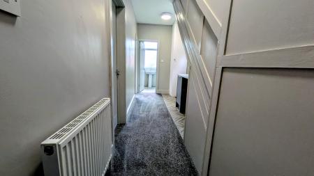 1 bedroom Flat to let in Holmfield Road, Bispham, Blackpool, Fenny Drayton, FY2