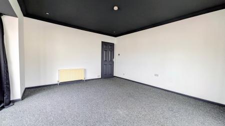1 bedroom Flat to let in Banks Street, Blackpool, Fenny Drayton, FY1