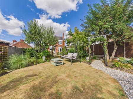 3 bedroom Detached house for sale in Edward Street, Hinckley, LE10