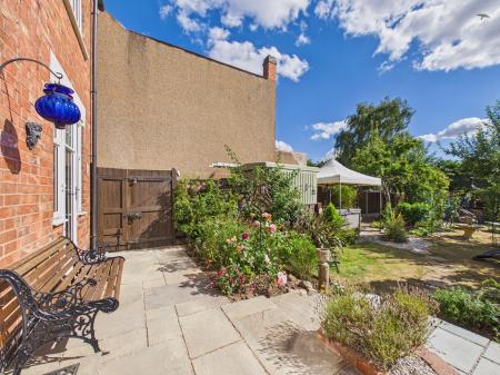 3 bedroom Detached house for sale in Edward Street, Hinckley, LE10