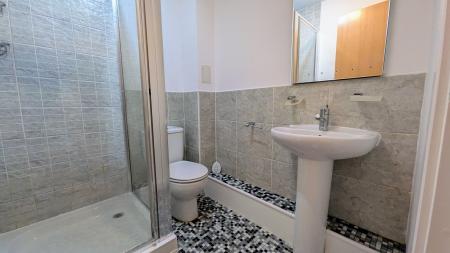 1 bedroom Flat to let in 160 Queens Promenade Bispham, Lancashire, Blackpool, FY2