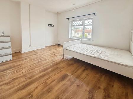 2 bedroom Terraced House to let in Bucks Hill, Camp Hill, Nuneaton, CV10
