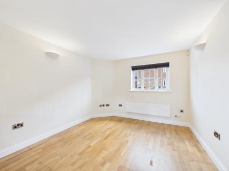 1 bedroom Apartment for sale in Kings Head Place, Market Harborough, LE16