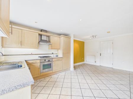 3 bedroom Semi-detached house to let in Station Road, Stoke Golding, CV13