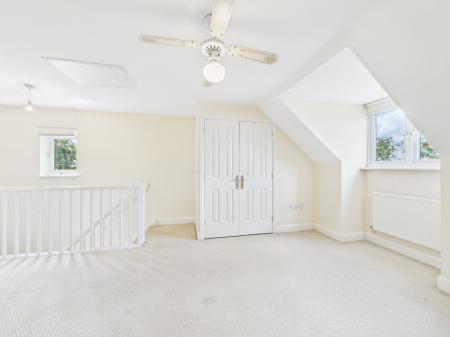 3 bedroom Semi-detached house to let in Station Road, Stoke Golding, CV13