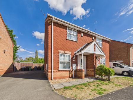 Charlecote Walk, Nuneaton, CV11