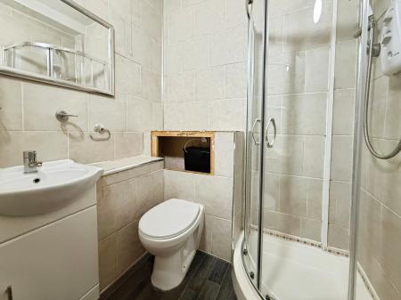 1 bedroom Flat to let in College Street, Ullesthorpe, LE17