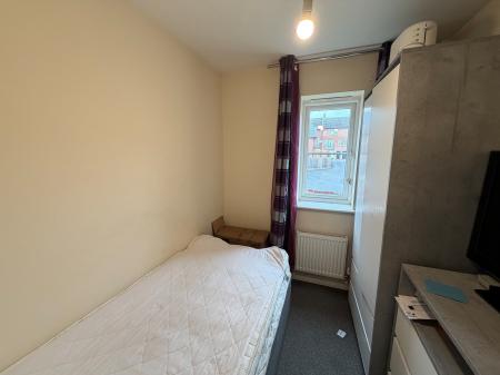 3 bedroom Semi-detached house to let in Cypress Way, Nuneaton, CV10