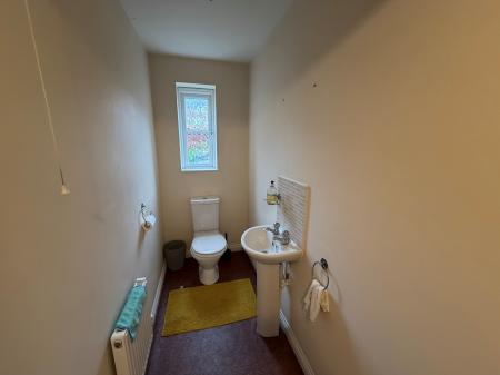 3 bedroom Semi-detached house to let in Cypress Way, Nuneaton, CV10