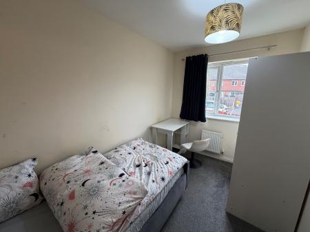 3 bedroom Semi-detached house to let in Cypress Way, Nuneaton, CV10