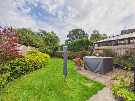 2 bedroom Semi-detached house for sale in Arnold Road, Stoke Golding, CV13