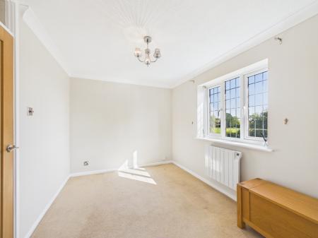 2 bedroom Semi-detached house for sale in Arnold Road, Stoke Golding, CV13