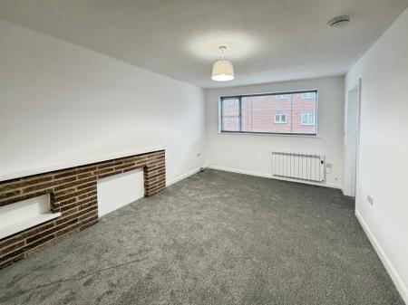 2 bedroom Duplex to let in High Street, Earl Shilton, LE9