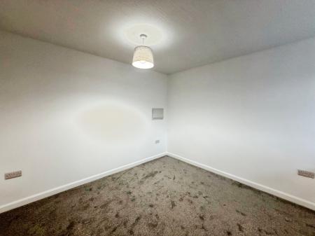 2 bedroom Duplex to let in High Street, Earl Shilton, LE9