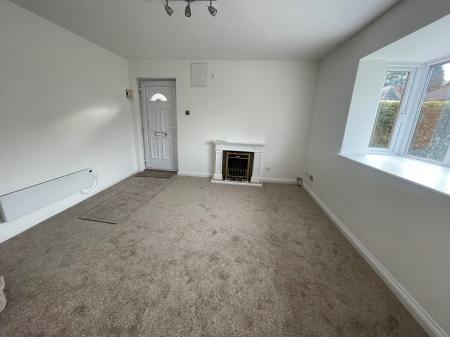 1 bedroom Terraced House to let in Watersbridge Gardens, Nuneaton, CV10