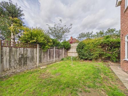 3 bedroom Detached house for sale in Leyland Road, Bulkington, CV12