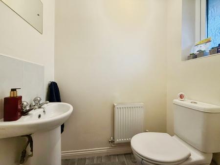2 bedroom Semi-detached house to let in Whitebeam Way, Nuneaton, CV10