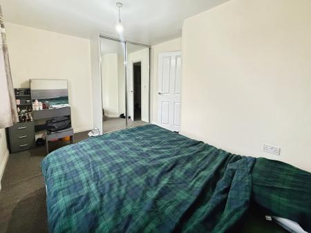 2 bedroom Semi-detached house to let in Whitebeam Way, Nuneaton, CV10