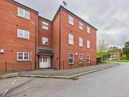 2 bedroom Flat to let in Marlborough Road, Nuneaton, CV11